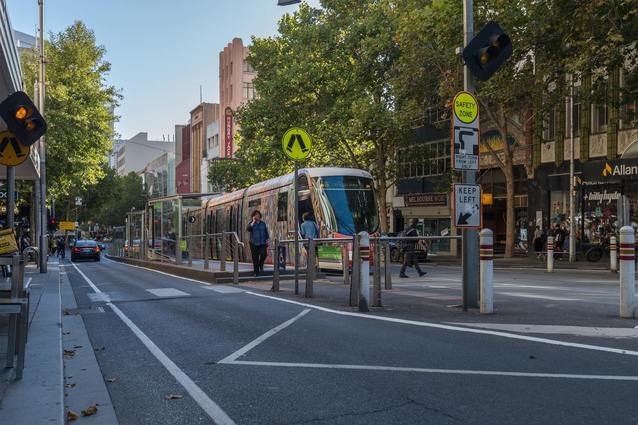 Apc On Bourke Aparthotel Melbourne Exterior foto